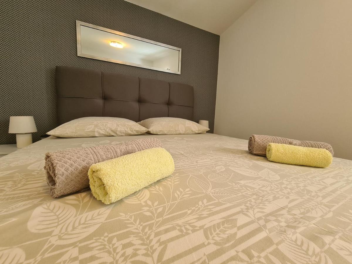 Apartments Ankora Вир Екстериор снимка